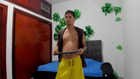 Snapshot of wickedboy_twink chatting on May 9, 2026, 7:19 pm JAISON online show from May 9, 2026, 7:19 pm