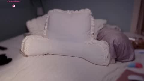 WickedWifeXO online show from March 23, 2026, 2:59 am