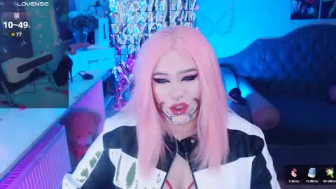 Snapshot of wickedxqueen chatting on February 2, 2025, 9:51 am Laura  online show from February 2, 2025, 9:51 am