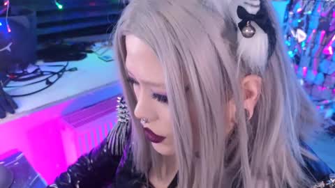 Snapshot of wickedxqueen chatting on March 1, 2025, 10:42 pm Laura  online show from March 1, 2025, 10:42 pm