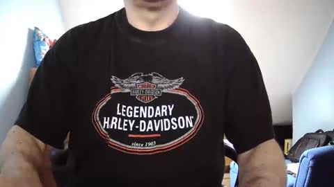 Snapshot of wickes71 chatting on December 18, 2025, 9:48 am Tommy online show from December 18, 2025, 9:48 am