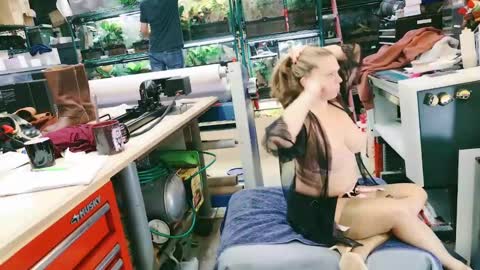 WifeNheels online show from January 12, 2025, 10:43 pm