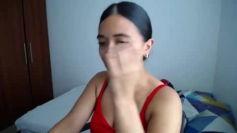 Ilauren online show from March 30, 2026, 8:21 pm