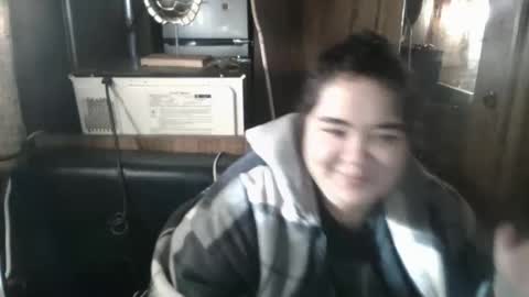 Snapshot of wigper chatting on January 13, 2026, 7:19 pm wigper online show from January 13, 2026, 7:19 pm