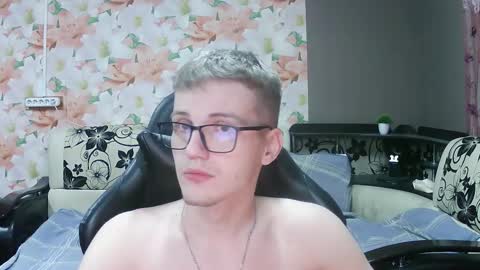 wiiinkyyy online show from November 28, 2025, 6:21 pm