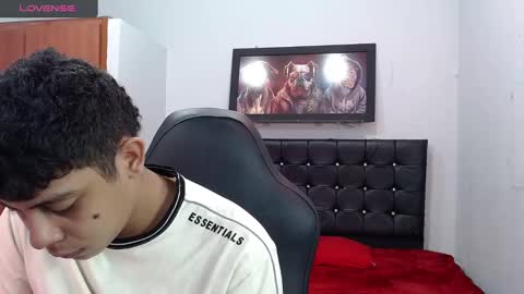 Snapshot of wiilliam_20 chatting on February 3, 2025, 4:41 pm wiilliam online show from February 3, 2025, 4:41 pm