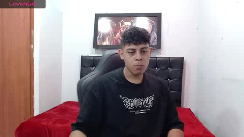 Snapshot of wiilliam_20 chatting on March 1, 2025, 2:02 pm wiilliam online show from March 1, 2025, 2:02 pm