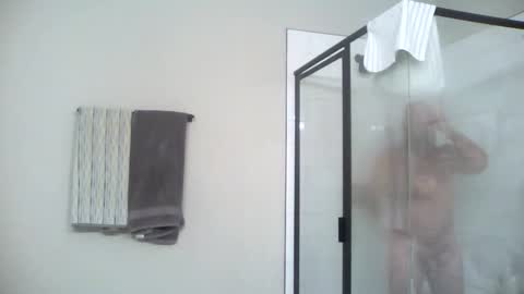 wil1565 online show from December 3, 2025, 2:30 am