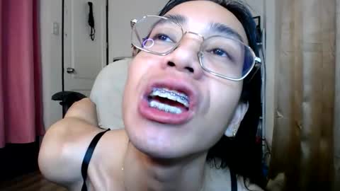 angel online show from March 8, 2025, 3:06 am