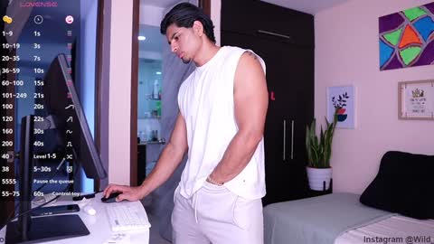 Snapshot of wild_col chatting on January 16, 2025, 7:41 pm wild_col online show from January 16, 2025, 7:41 pm