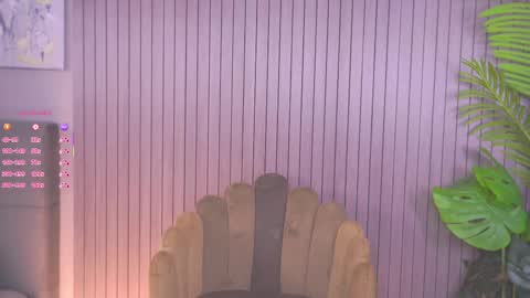 Snapshot of wild_hearttt chatting on November 2, 2025, 7:22 am Audrey online show from November 2, 2025, 7:22 am