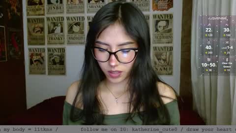Snapshot of wild_kittys chatting on October 19, 2025, 7:09 am Katherine and James online show from October 19, 2025, 7:09 am