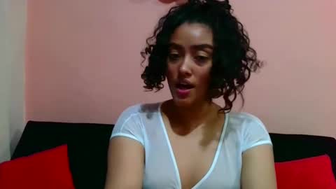 Jennifer wild online show from January 19, 2025, 4:54 am