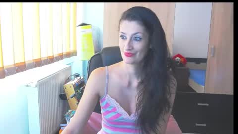 Bea online show from October 12, 2025, 8:13 am