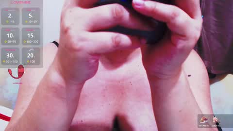 wildhotasianx online show from February 18, 2025, 1:00 pm