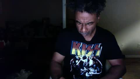 Snapshot of wildnight007 chatting on January 2, 2025, 2:33 am wildnight007 online show from January 2, 2025, 2:33 am