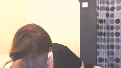 WildRedCat online show from January 14, 2026, 11:49 am