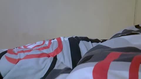 Snapshot of wildsiren chatting on December 17, 2025, 5:13 am nightsyn online show from December 17, 2025, 5:13 am