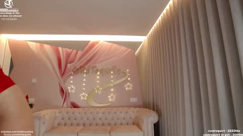 Snapshot of wildtequilla chatting on December 15, 2025, 8:13 pm Lili online show from December 15, 2025, 8:13 pm