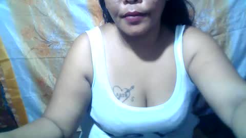 wildveron_205 online show from October 17, 2025, 10:29 am