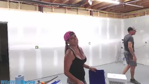 Snapshot of wildwifebarbie chatting on June 21, 2026, 6:32 pm Angelica 49 online show from June 21, 2026, 6:32 pm