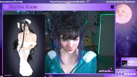 Snapshot of wildwylie chatting on December 11, 2024, 3:02 am Wylie Wanderlust online show from December 11, 2024, 3:02 am