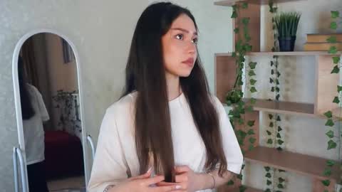 Snapshot of wilhelminawicklin chatting on February 23, 2026, 9:39 am Yuka online show from February 23, 2026, 9:39 am