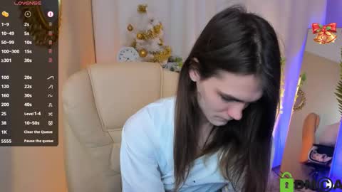 Snapshot of will_snake chatting on December 19, 2024, 7:40 am Will My schedule for this week Monday Tuesday ThursdaySaturday online show from December 19, 2024, 7:40 am