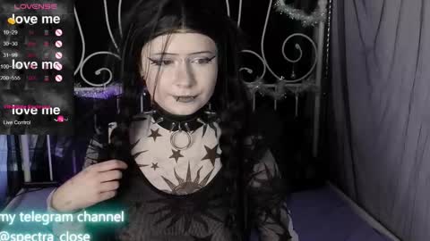 Your virtual girlfriend online show from December 18, 2025, 7:47 am