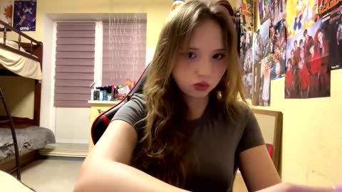 Olivia online show from February 15, 2026, 3:31 pm