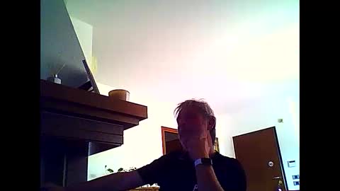 Snapshot of willfire71 chatting on May 20, 2026, 12:44 pm Willfire71 online show from May 20, 2026, 12:44 pm