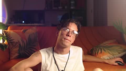 William online show from April 17, 2026, 6:11 pm