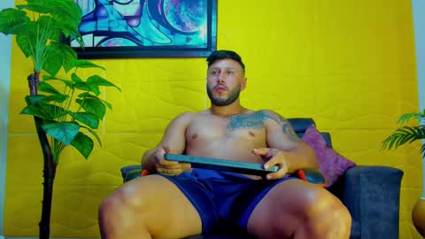 Snapshot of william_parra55 chatting on October 11, 2025, 11:42 am William Parra online show from October 11, 2025, 11:42 am