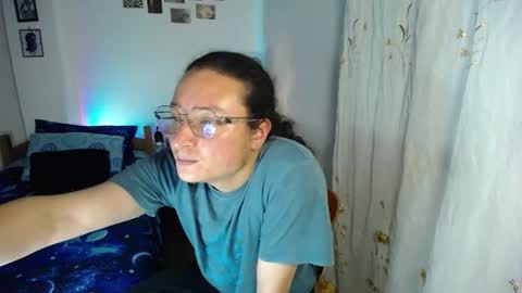 willmonkey online show from December 19, 2025, 4:19 am