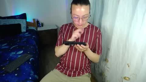 Snapshot of willmonkey chatting on February 12, 2026, 4:40 am willmonkey online show from February 12, 2026, 4:40 am