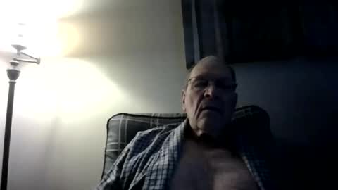 Snapshot of willnedoher chatting on January 15, 2026, 12:21 pm Willhedoher online show from January 15, 2026, 12:21 pm