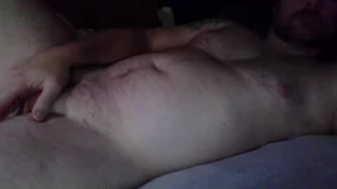 Snapshot of willobey chatting on February 7, 2025, 2:58 pm papa bear online show from February 7, 2025, 2:58 pm