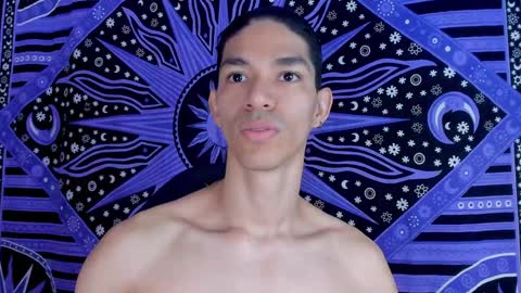 Snapshot of willy_veins chatting on December 31, 2024, 1:41 pm willy_veins online show from December 31, 2024, 1:41 pm