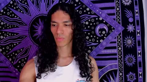 Snapshot of willy_veins chatting on January 5, 2025, 4:48 pm willy_veins online show from January 5, 2025, 4:48 pm