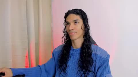 Snapshot of willy_veins chatting on March 9, 2025, 5:00 am willy_veins online show from March 9, 2025, 5:00 am