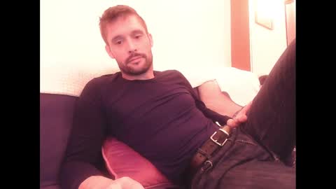 Snapshot of willylee88 chatting on March 7, 2025, 11:29 am willylee88 online show from March 7, 2025, 11:29 am