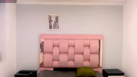 Wiltom online show from October 26, 2025, 10:58 pm