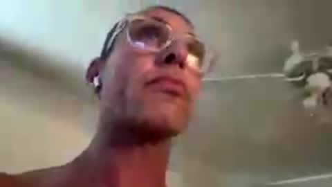 Snapshot of wiludoit chatting on July 19, 2026, 4:00 pm wiludoit online show from July 19, 2026, 4:00 pm