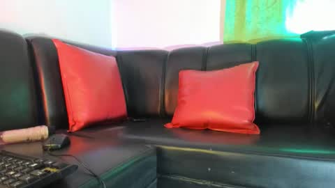 Snapshot of winderling chatting on November 14, 2025, 7:45 pm winderling online show from November 14, 2025, 7:45 pm