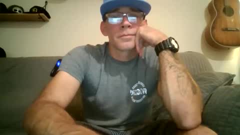 wingnutt765733 online show from December 3, 2025, 6:54 am