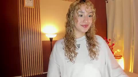 Snapshot of wini_fer chatting on May 9, 2026, 12:21 pm Wini Fer online show from May 9, 2026, 12:21 pm