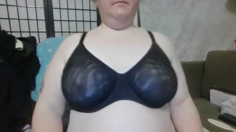 Winnie online show from March 21, 2026, 5:12 am