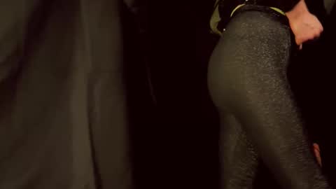 Snapshot of wipwips chatting on January 10, 2026, 7:32 am KiwiFruit89 online show from January 10, 2026, 7:32 am