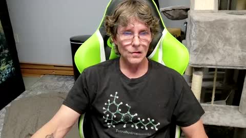 wirehead1970 online show from September 27, 2025, 1:54 am