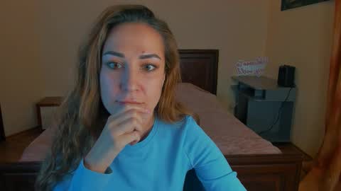 Snapshot of wise_ava chatting on March 17, 2026, 9:29 pm Sarah Curly online show from March 17, 2026, 9:29 pm